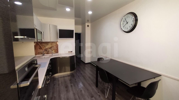 
  Продается 2-комн. квартира 75.5 м². Фото 9.