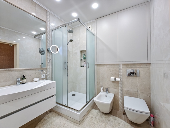 
  Продам 3-комн. квартиру 107 м². Фото 25.