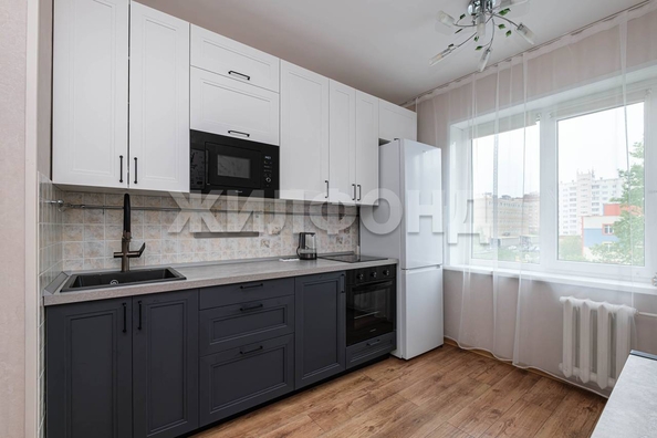 
  Продается 3-комн. квартира 64.7 м². Фото 1.