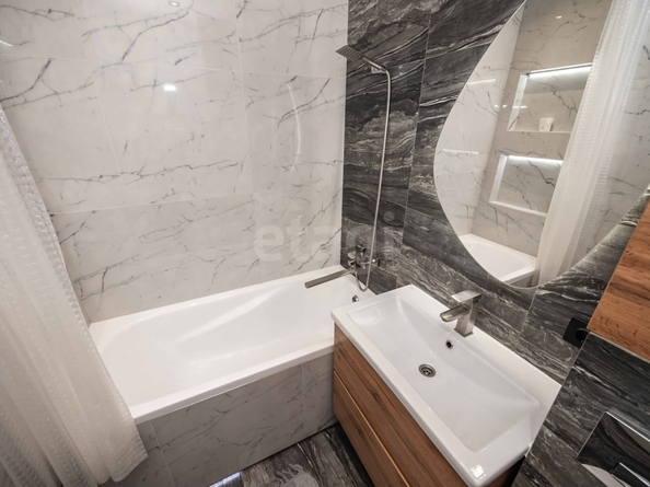 
  Продается 2-комн. квартира 60 м², в ЖК Ред Фокс, дом 1. Фото 2.