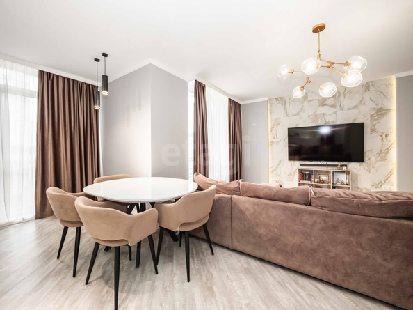 
  Продается 3-комн. квартира 80.6 м², в ЖК На Рябиновой. Фото 8.