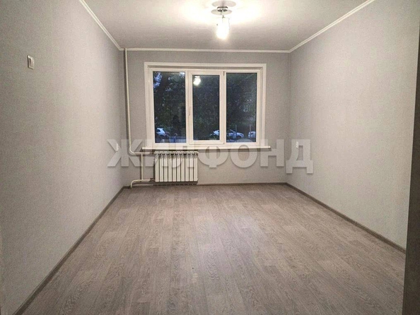 
  Продается 3-комн. квартира 60.4 м². Фото 1.