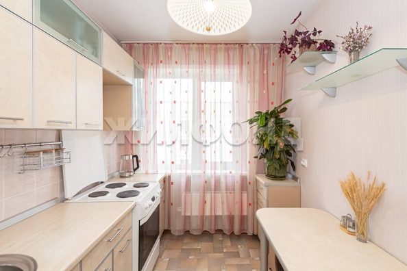 
  Продается 3-комн. квартира 57.9 м². Фото 1.