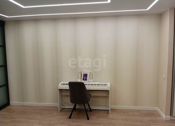 
  Продается 4-комн. квартира 108.2 м², в ЖК Космический, дом 8. Фото 5.