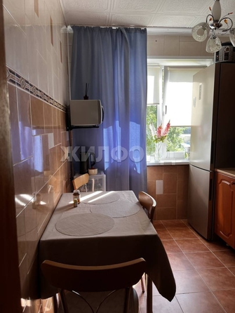 
  Продается 4-комн. квартира 61.9 м². Фото 1.