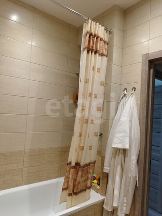 
  Продается 3-комн. квартира 63.6 м², в ЖК Венеция-2, дом 8. Фото 17.