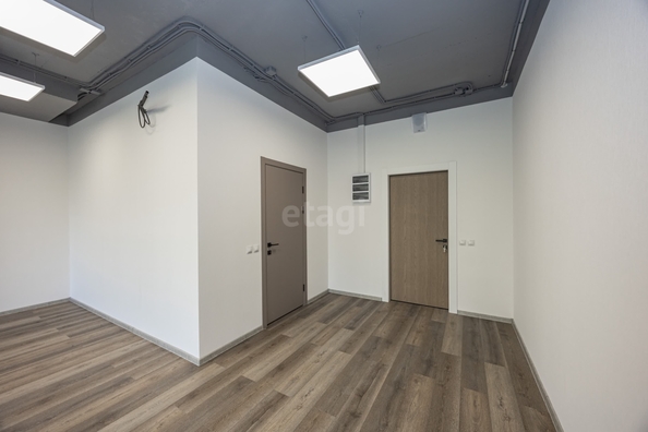 
  Продается офис 6812 м². Фото 22.