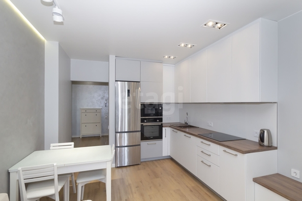 
  Продается 3-комн. квартира 79 м², в ЖК Заельцовский. Фото 1.