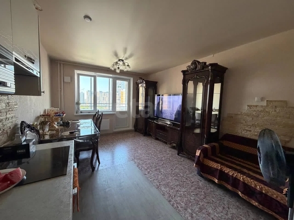 
  Продается 3-комн. квартира 80.4 м², в ЖК Аквамарин. Фото 2.