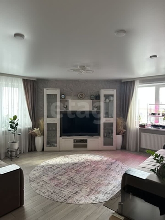 
  Продается 3-комн. квартира 127.6 м². Фото 1.