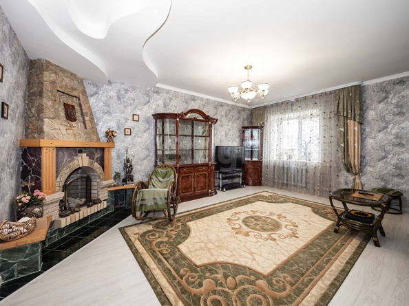 
  Продается 4-комн. квартира 160 м². Фото 2.