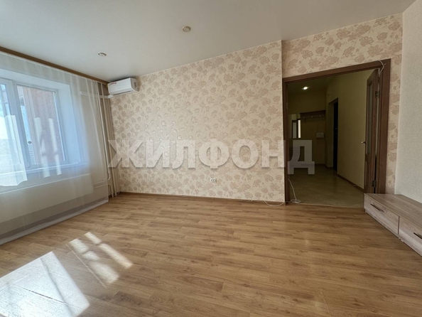 
  Продается 1-комн. квартира 44.4 м², в ЖК Радужный каскад, б/с 19. Фото 7.