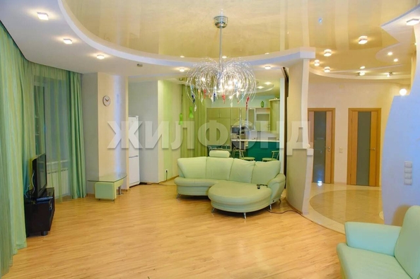 
  Продается 3-комн. квартира 127.4 м². Фото 2.