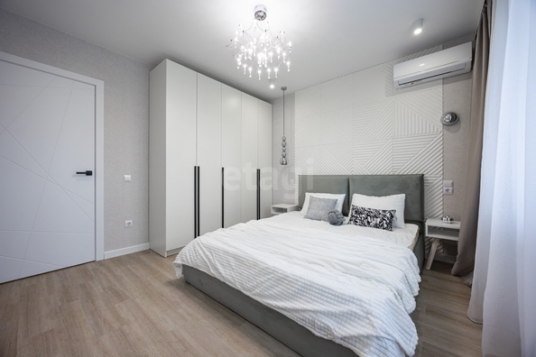
  Продается 2-комн. квартира 56 м², в ЖК Журавлева, дом 2. Фото 3.