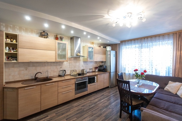 
  Продается 2-комн. квартира 58 м². Фото 2.