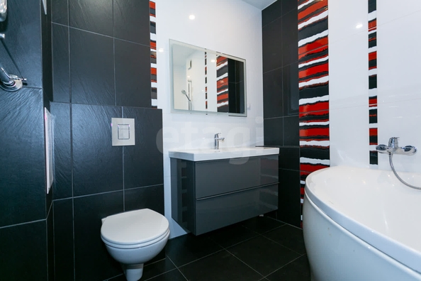
  Продается 4-комн. квартира 112.2 м². Фото 26.
