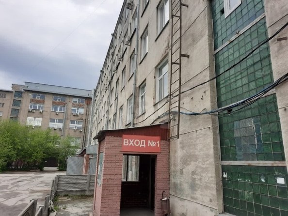 
  Продается универсальное помещение 400 м². Фото 2.