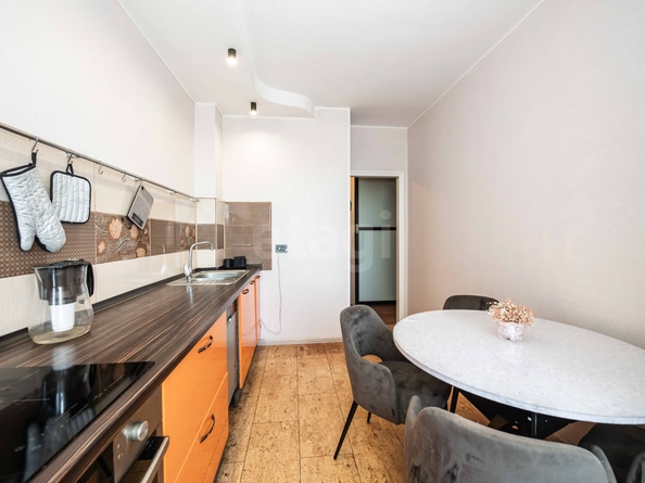 
  Продается 2-комн. квартира 57.6 м². Фото 2.