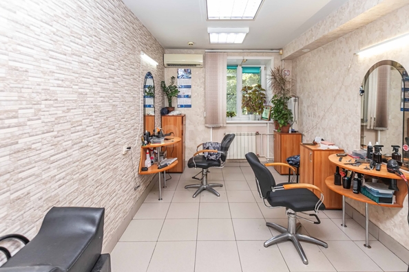 
  Продается офис 55.2 м². Фото 1.