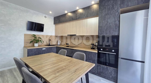 
  Продается 3-комн. квартира 66.7 м², в ЖК Цивилизация, дом 1. Фото 2.