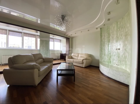 
  Продается 3-комн. квартира 100 м². Фото 1.