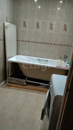 
  Продается 2-комн. квартира 70 м², в ЖК Радужный каскад, б/с 19. Фото 8.