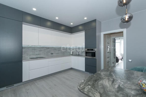 
  Продается 3-комн. квартира 83.3 м², в ЖК Огни сибири, дом 2. Фото 3.
