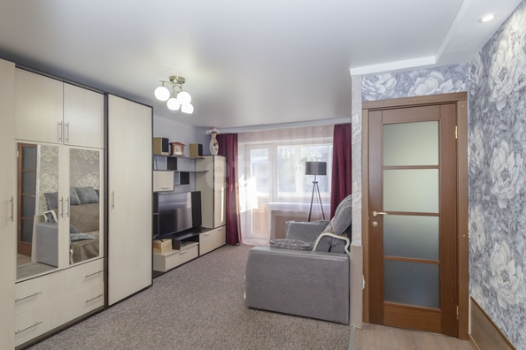 
  Продается 3-комн. квартира 54.6 м². Фото 1.