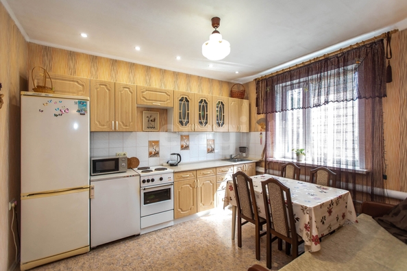 
  Продается дом 200 м². Фото 1.