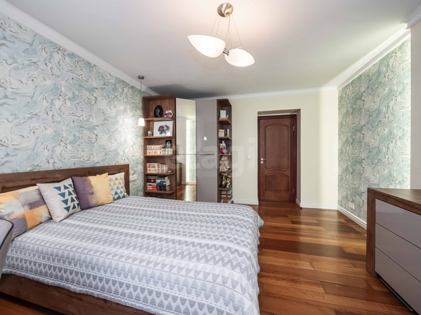 
  Продается 4-комн. квартира 107.7 м². Фото 24.
