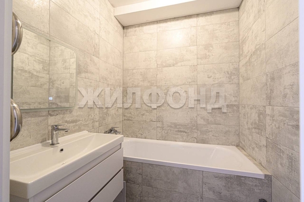 
  Продается 3-комн. квартира 52.5 м², в ЖК Аквамарин, дом 3. Фото 2.