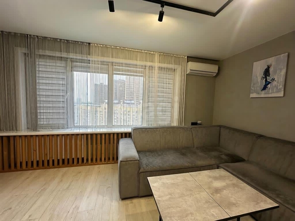 
  Продается студия 37.4 м², в ЖК Панорама, дом 7. Фото 2.