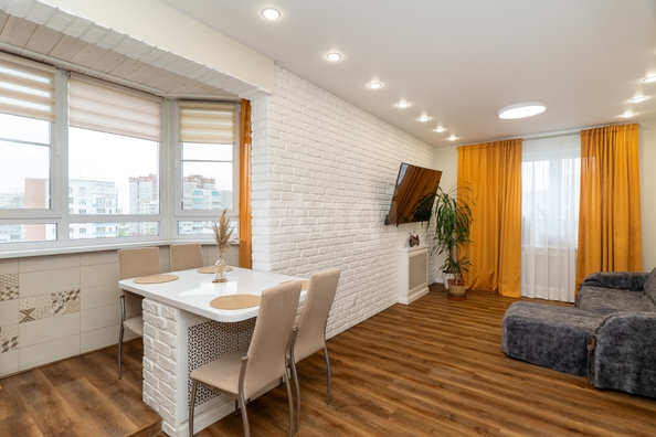 
  Продается 3-комн. квартира 87.1 м², в ЖК Немировича-Данченко, дом 1. Фото 5.