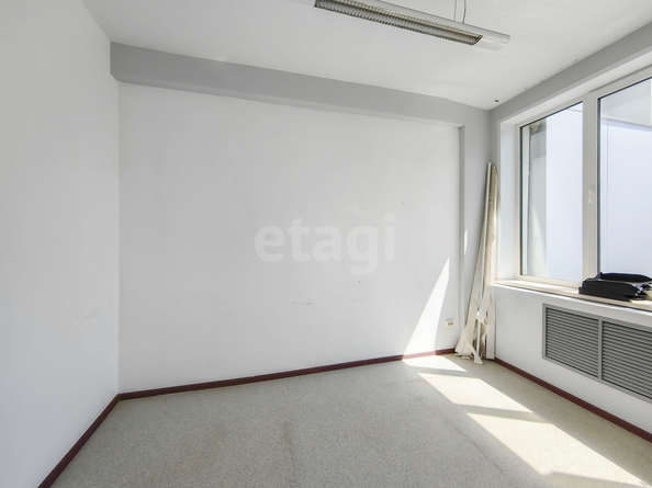 
  Продается офис 48.7 м². Фото 9.
