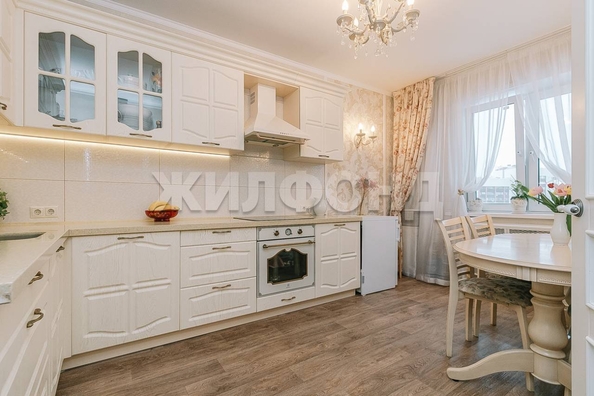 
  Продается 3-комн. квартира 76.9 м². Фото 1.