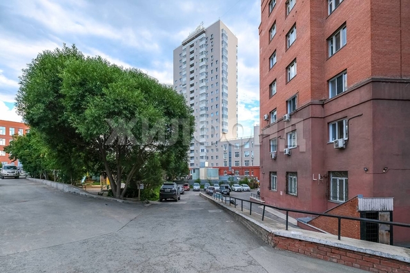
  Продается 3-комн. квартира 130.4 м². Фото 10.