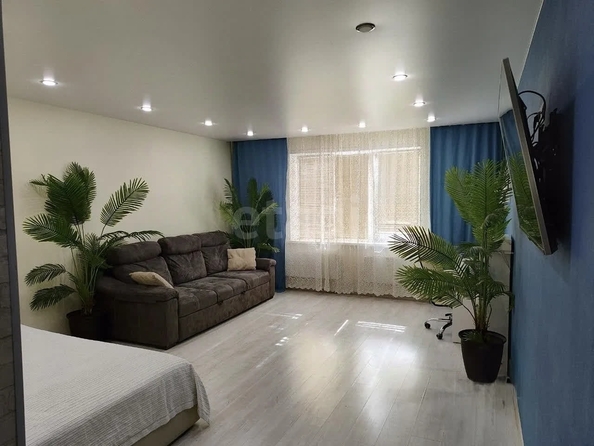 
  Продается 2-комн. квартира 75.6 м². Фото 2.