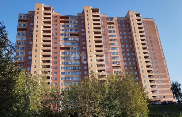
  Продается 2-комн. квартира 65 м². Фото 1.