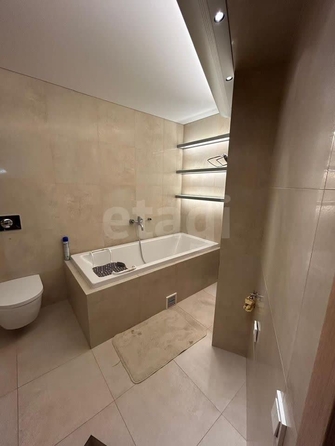 
  Продается 4-комн. квартира 147.7 м². Фото 16.