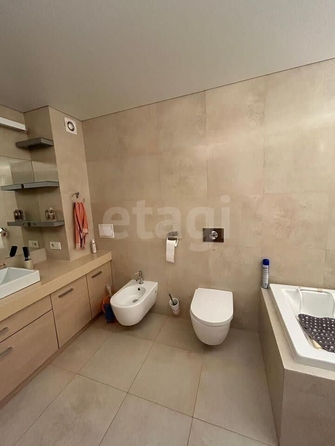 
  Продается 4-комн. квартира 147.7 м². Фото 18.