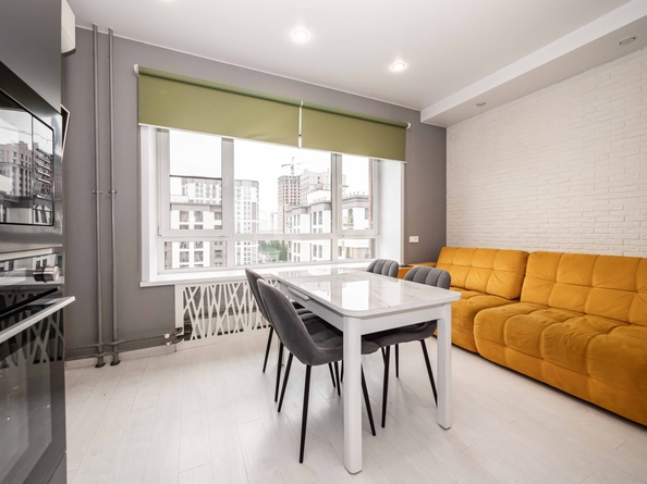 
  Продается 2-комн. квартира 77 м², в ЖК Красный проспект, дом 4. Фото 4.