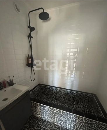 
  Продается 2-комн. квартира 48 м², в ЖК На Снежиной, дом 2. Фото 2.