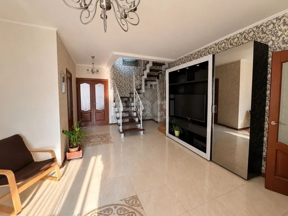 
  Продается 3-комн. квартира 140 м². Фото 4.