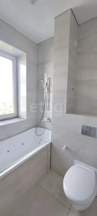 
  Продается 4-комн. квартира 90.1 м², в ЖК Просвещение. Фото 2.