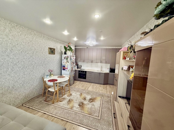 
  Продается 3-комн. квартира 55.2 м², в МКР Чистая Слобода, дом 39. Фото 8.