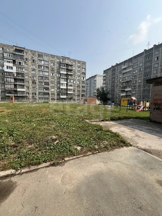 
  Продается 4-комн. квартира 67.4 м². Фото 23.