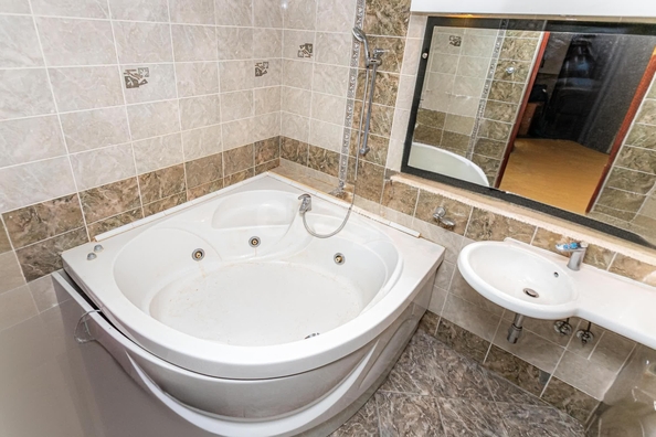
  Продается 3-комн. квартира 134.9 м². Фото 25.