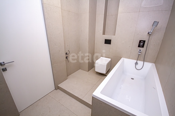 
  Продается 3-комн. квартира 73.5 м², в ЖК Оазис, дом 30 б/с Б. Фото 5.