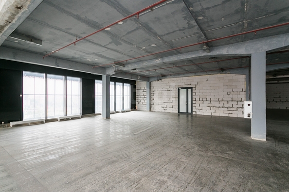 
  Продается универсальное помещение 469.8 м². Фото 18.