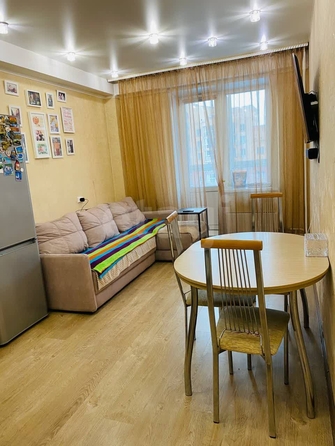 
  Продается 3-комн. квартира 90 м², в ЖК Весенний, Заречная 5 очередь дом 3. Фото 9.